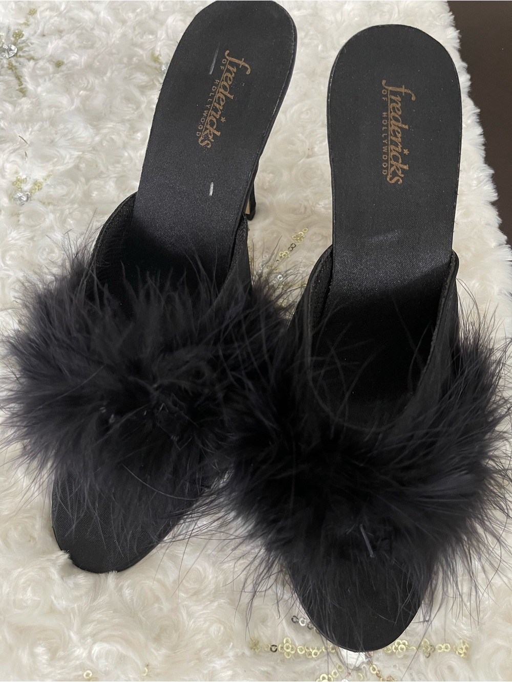 Frederick's of Hollywood Black Feather Slide Mule Heels Size 7
